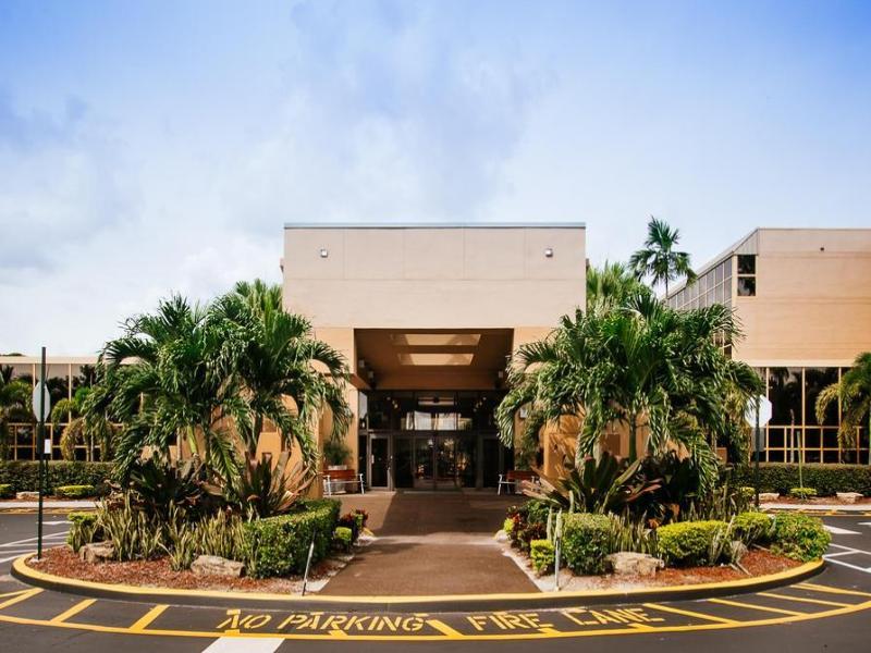 Sawgrass Grand Hotel And Suites Sports Complex Санрайз Екстер'єр фото