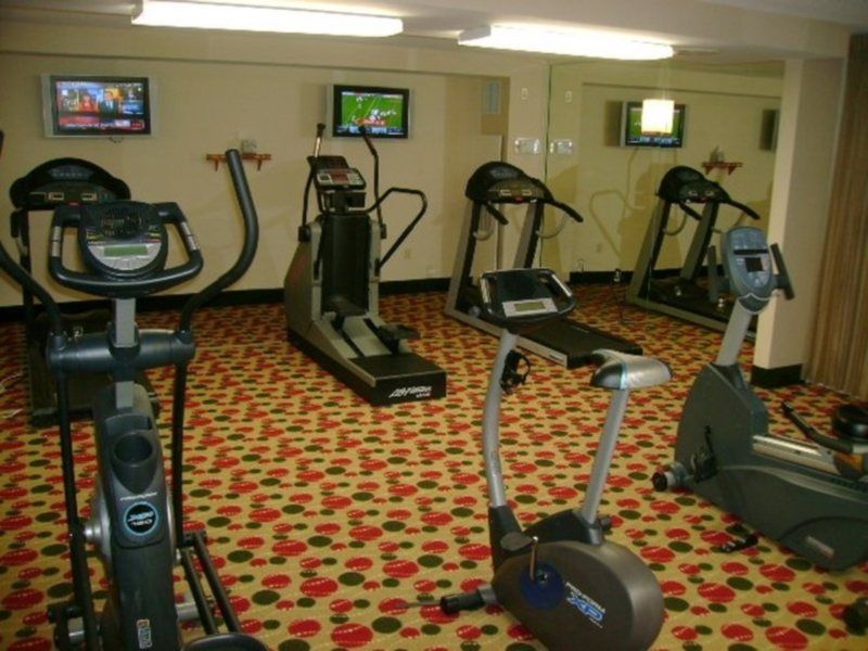 Sawgrass Grand Hotel And Suites Sports Complex Санрайз Зручності фото